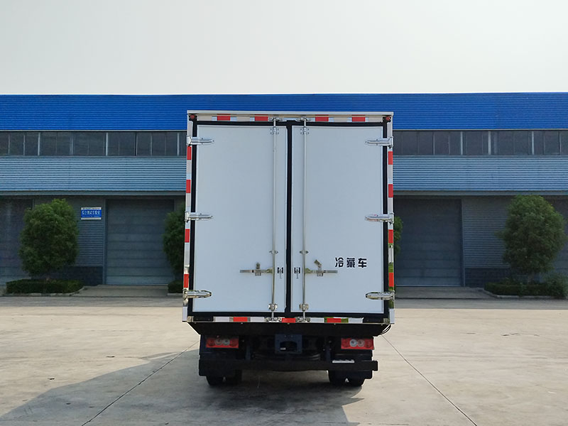 福田時代領(lǐng)航大G冷藏車