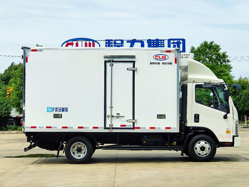 福田領(lǐng)航H2冷藏車