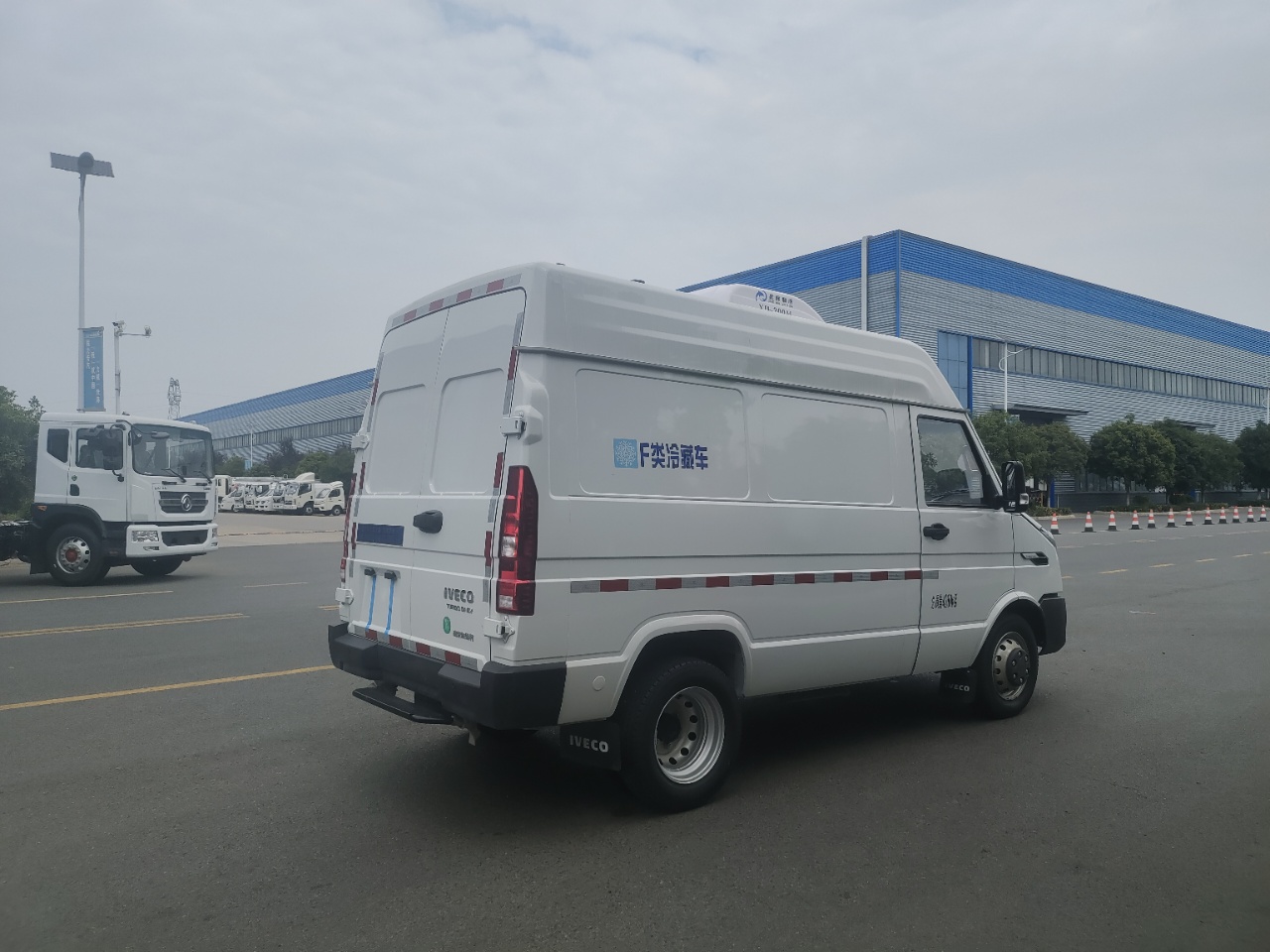 依維柯短軸冷藏車