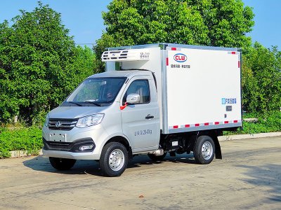 重慶長(zhǎng)安跨越X1單輪2.5米冷藏車